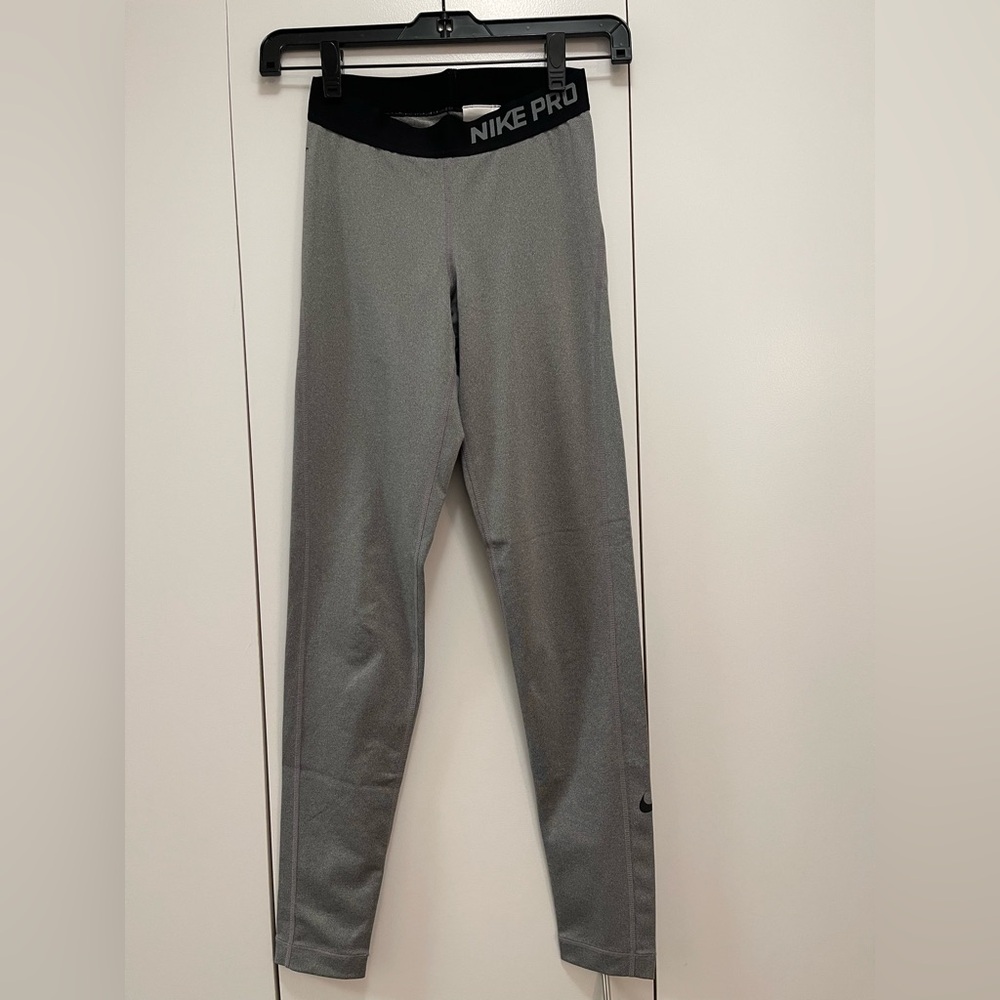 Nike Pro Women’s Dri-Fit Grey Leggings